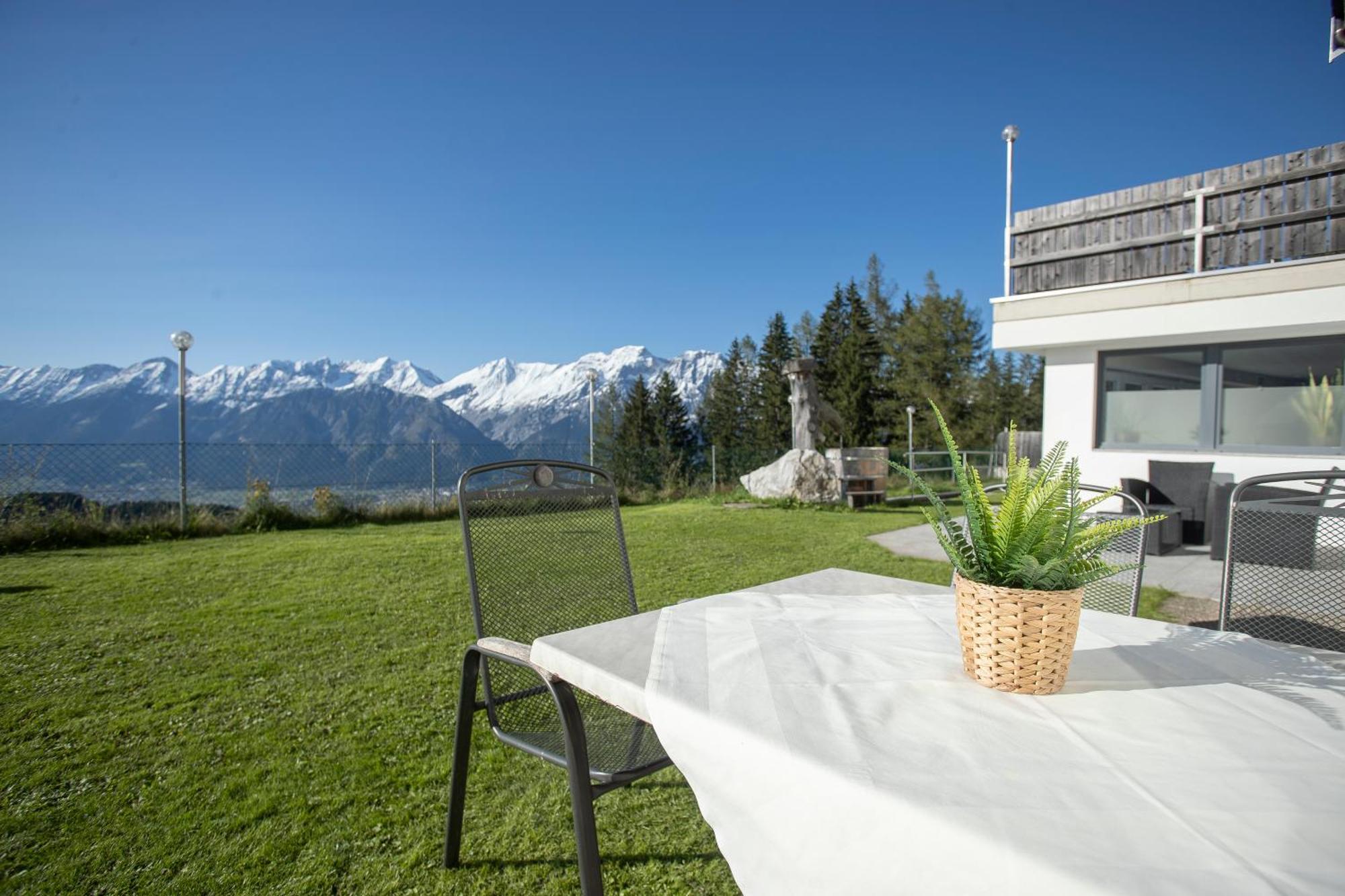Alpenrelax Krepperhuette Hotel Volders Exterior photo